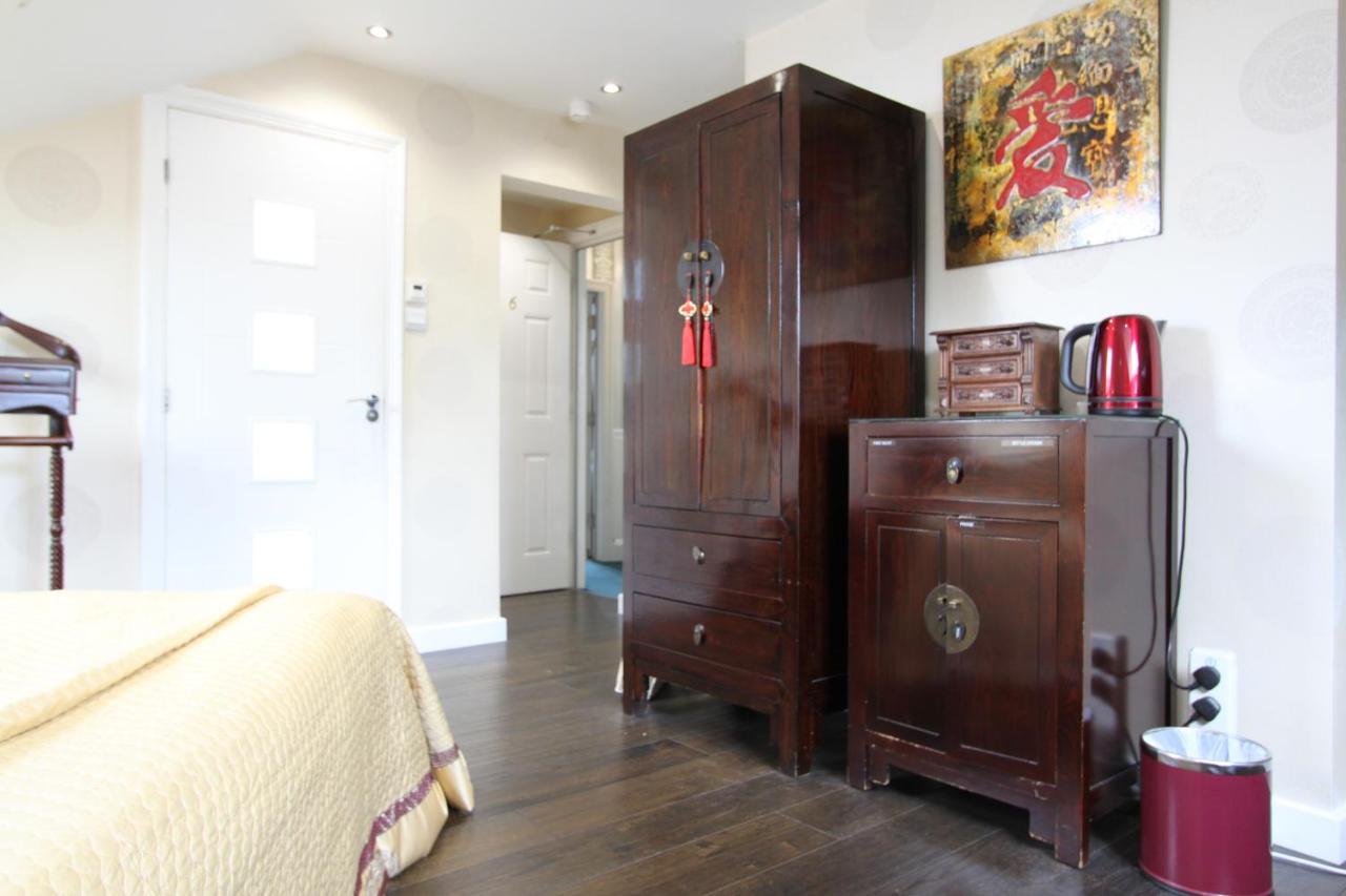 Bed & Breakfast Tower 4*